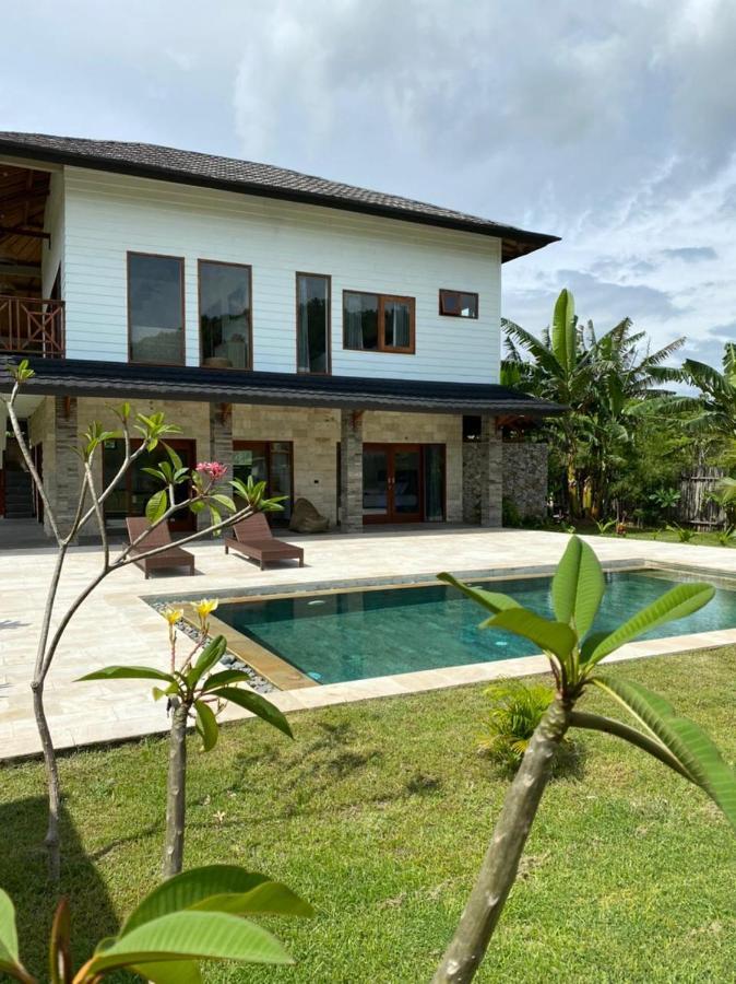 Baha Baha Villas West Sumbawa Yoyos - Free Yoga Class, Gym Daily Included For Guest - Fast Wifi Starlink Sekongkang Eksteriør bilde